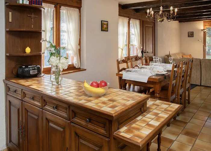 Veronique By Interhome *