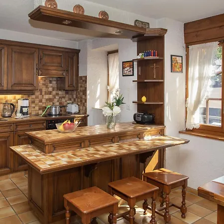 Veronique By Interhome